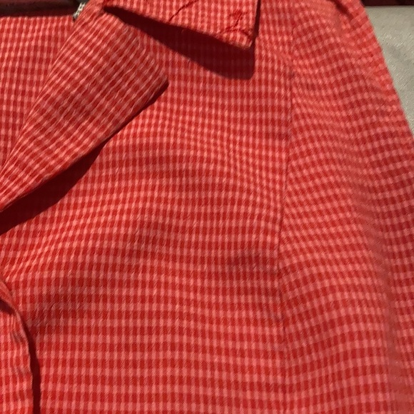 TWO PIECE LEISURE SUIT - Picture 3 of 8